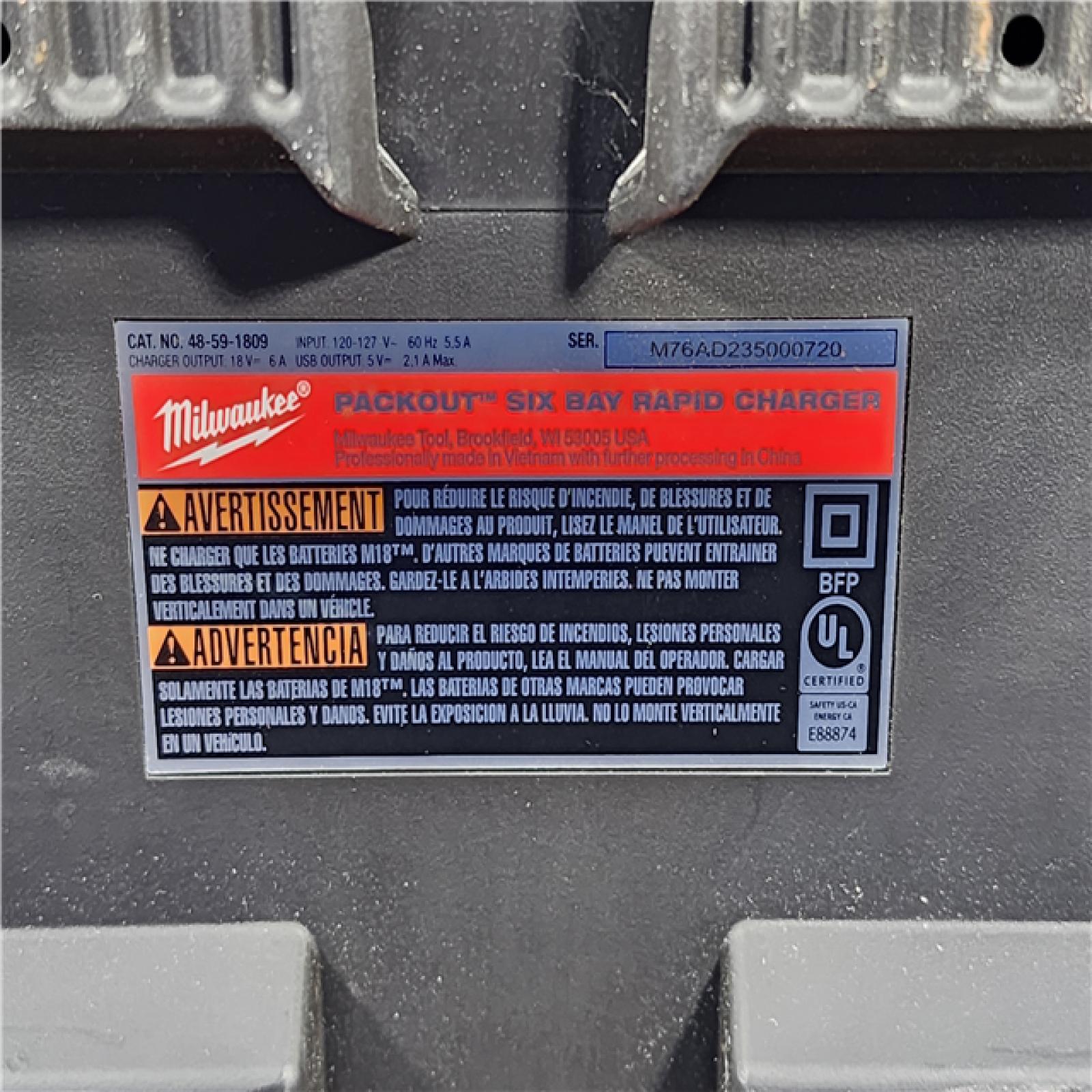 HOUSTON LOCATION - AS-IS Milwaukee M18 Packout Six Bay Rapid Charger (Tool-Only)