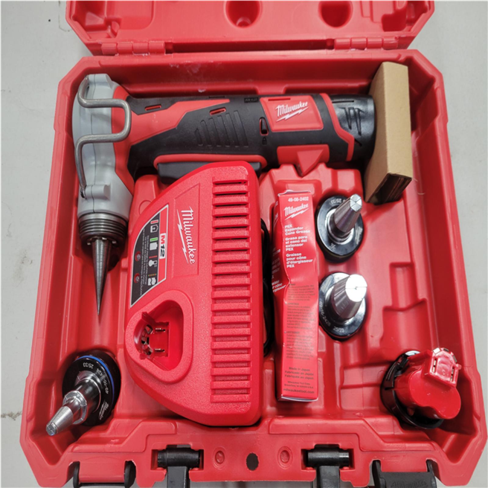 CALIFORNIA AS-IS MILWAUKEE M12 PEX EXPANDER KIT