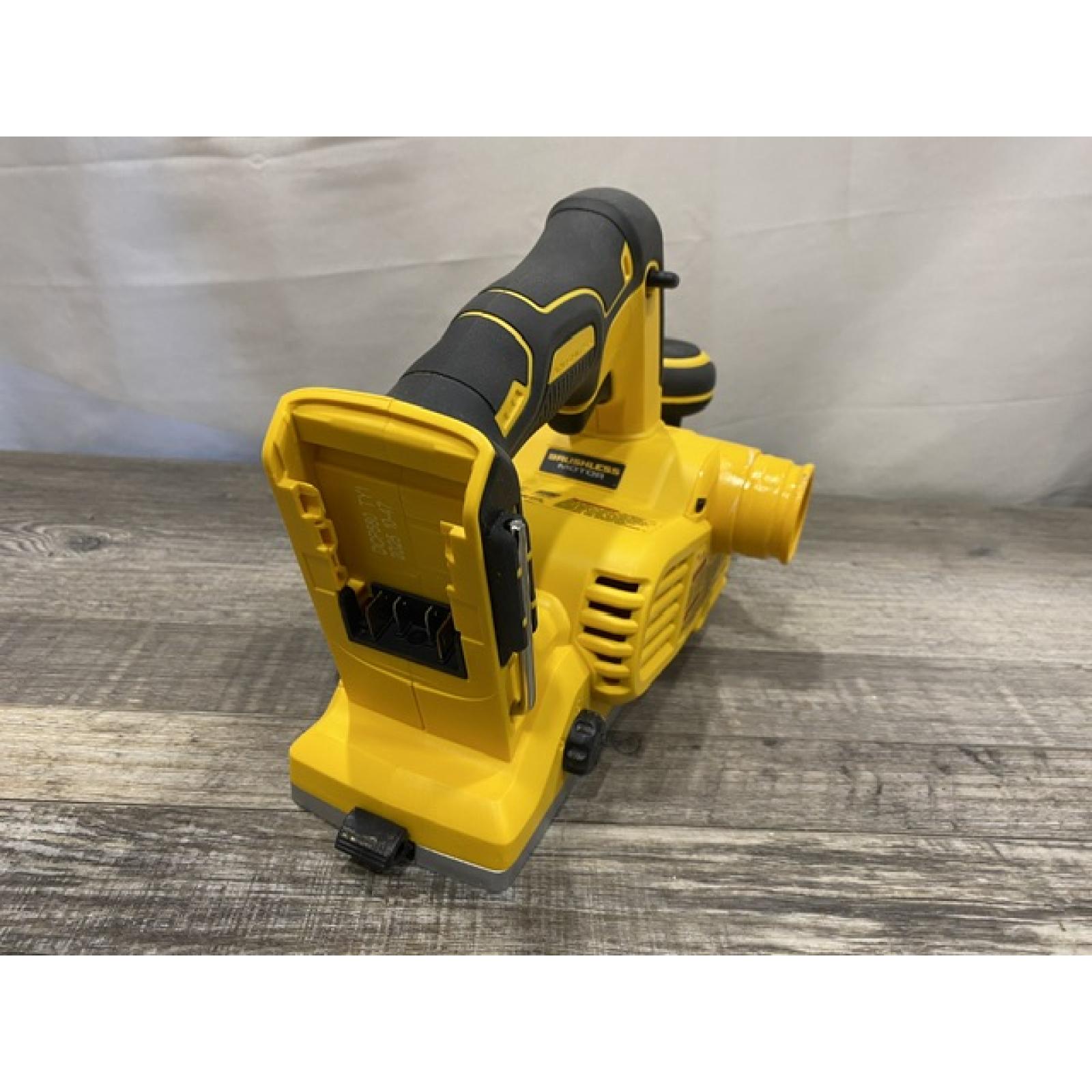 AS-IS DEWALT 20V MAX XR Cordless Brushless 3-1/4 in. Planer (Tool Only)