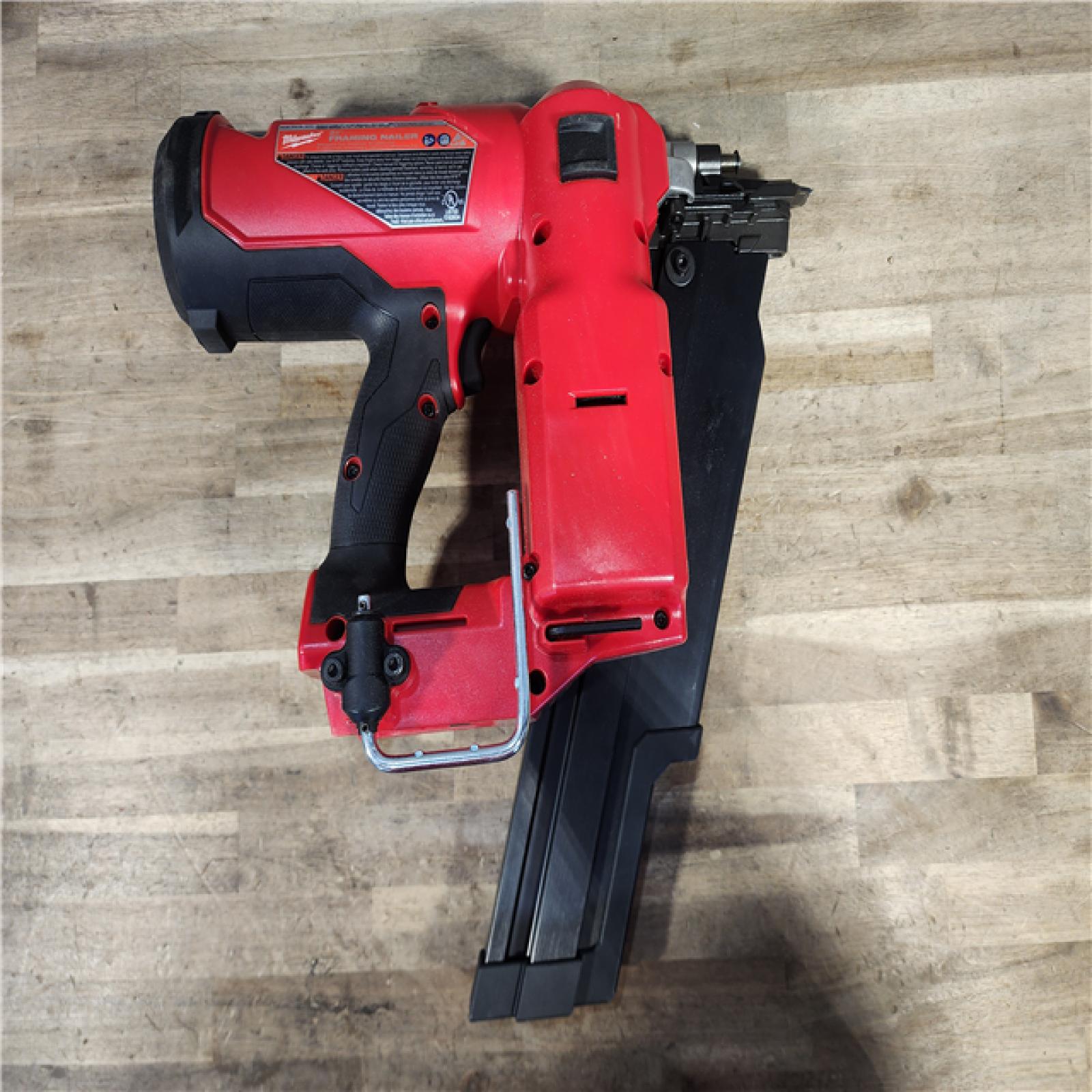 HOUSTON LOCATION - AS-IS Milwaukee 2744-20 M18 FUEL 3-1/2 in. 18V 21-Degree Lithium-Ion Brushless Cordless Framing Nailer (Tool-Only)