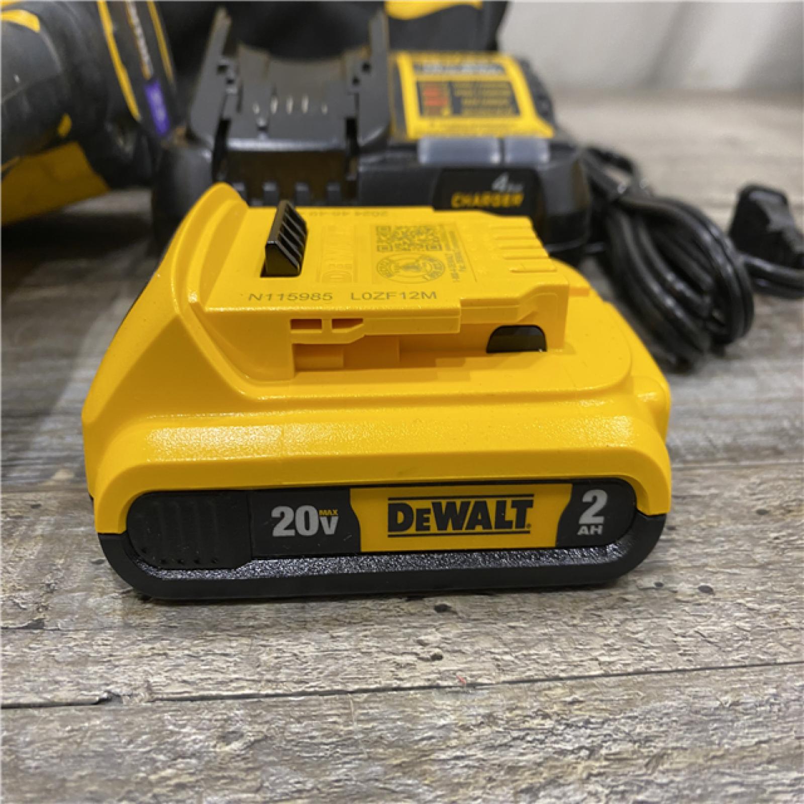 AS-IS DEWALT ATOMIC 20V MAX Lithium Ion Cordless 23 Gauge Pin Nailer Kit