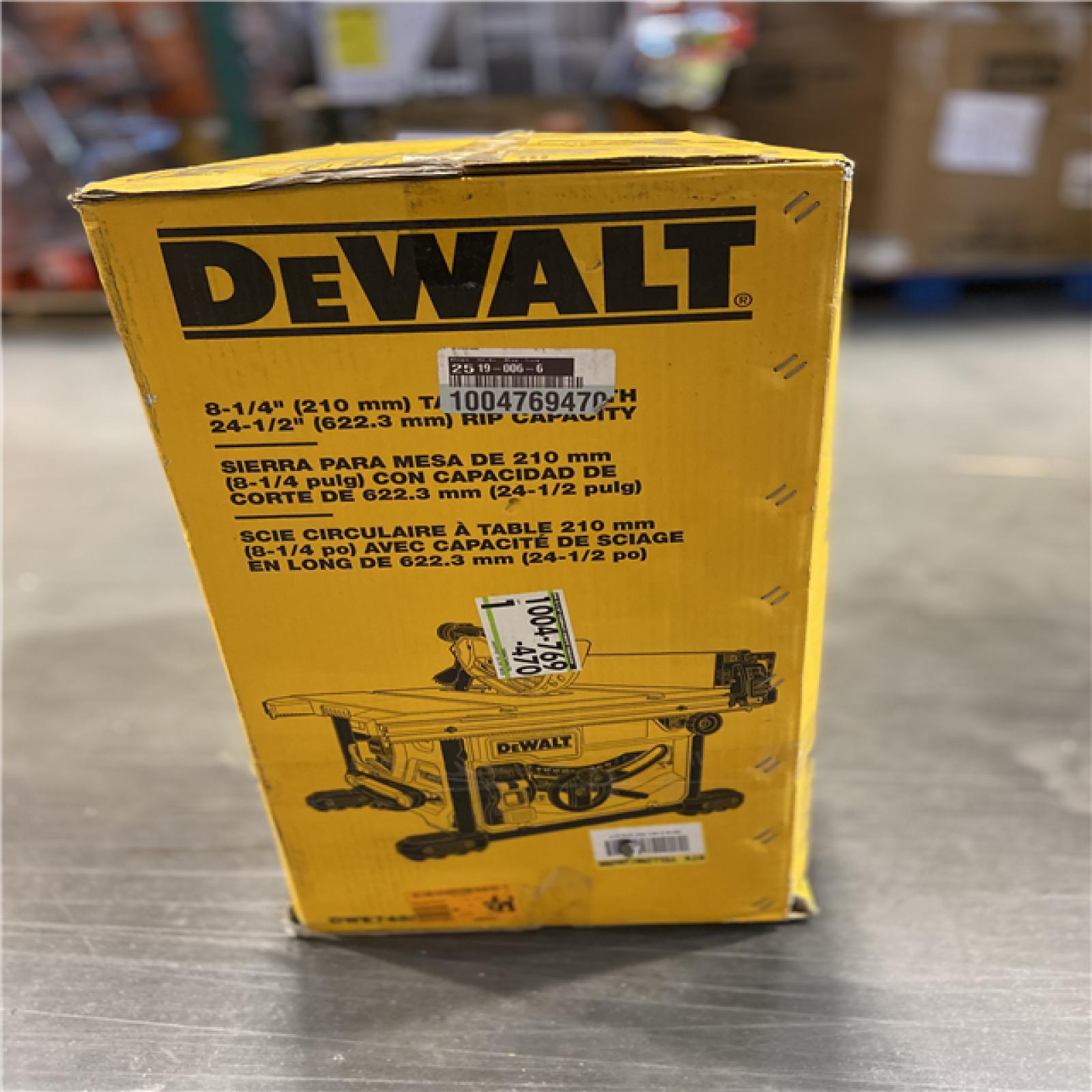 AS-IS - DEWALT 15 Amp Corded 8-1/4 in. Compact Portable Jobsite Tablesaw