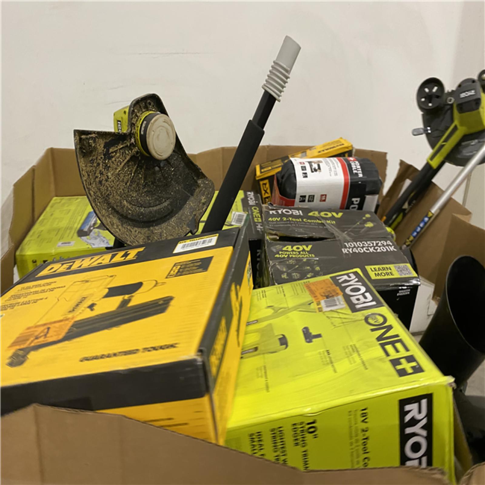 DALLAS LOCATION - AS-IS TOOL PALLET