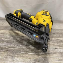 AS-IS DEWALT 20V MAX XR 16-Gauge Electric Cordless Angled Finishing Nailer Kit