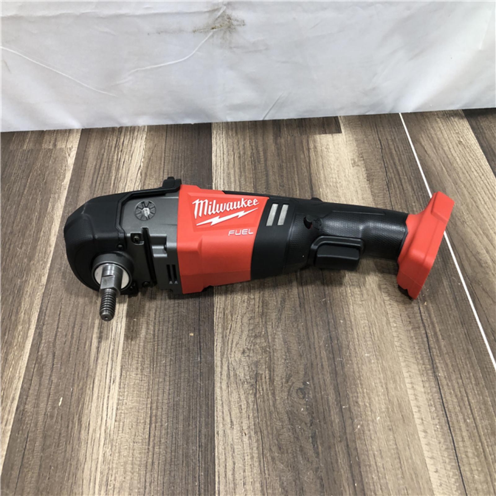 AS-IS Milwaukee  FUEL 18V Lithium-Ion Brushless Cordless 7 in. Variable Speed Polisher (Tool-Only)