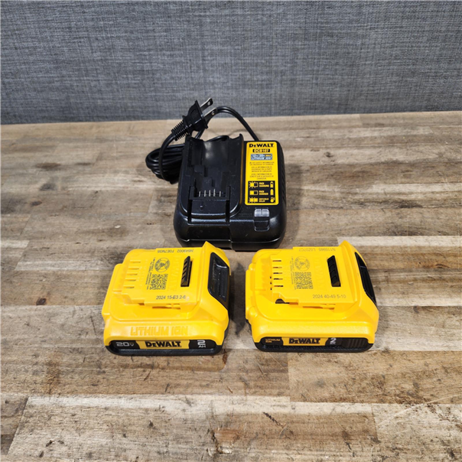 HOUSTON LOCATION - AS-IS DEWALT 2 TOOL COMBO KIT W/ (2) BATTERY & CHARGER
