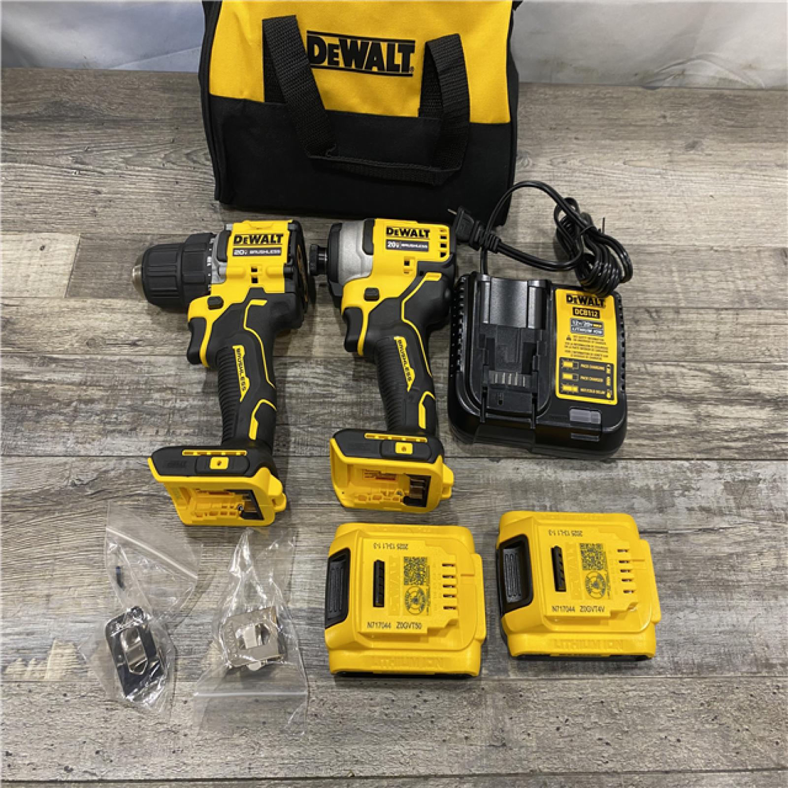 AS-IS DEWALT ATOMIC 20-Volt MAX Lithium-Ion Cordless Combo Kit