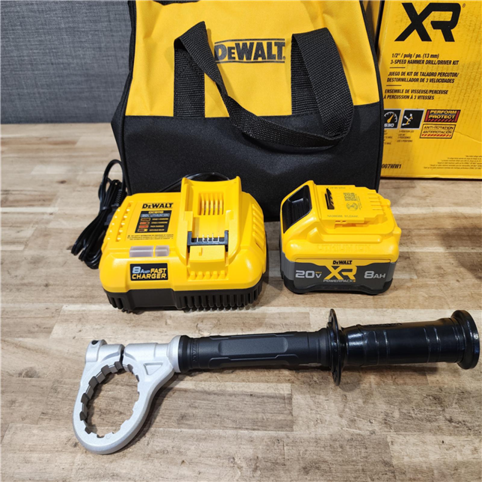 HOUSTON LOCATION - AS-IS DEWALT 20V XR Lithium-Ion Cordless Hammer Drill Kit