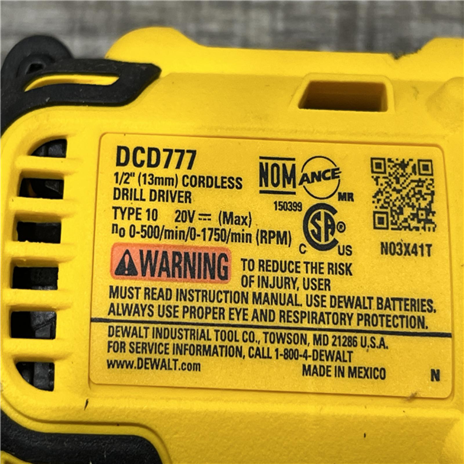 AS-IS DEWALT 20-Volt MAX Lithium-Ion Cordless 1/2 in. Compact Drill/Driver Kit