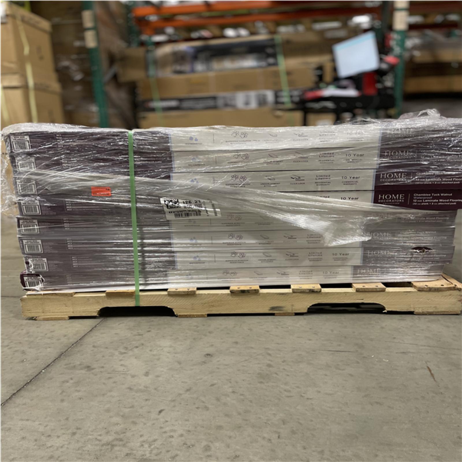 DALLAS LOCATION- Decorators Collection Chamblee Tuck Walnut 12 mm T x 8.03 in. W Waterproof Laminate Wood Flooring (15.9 sqft/case)PALLET-(22 CASES)