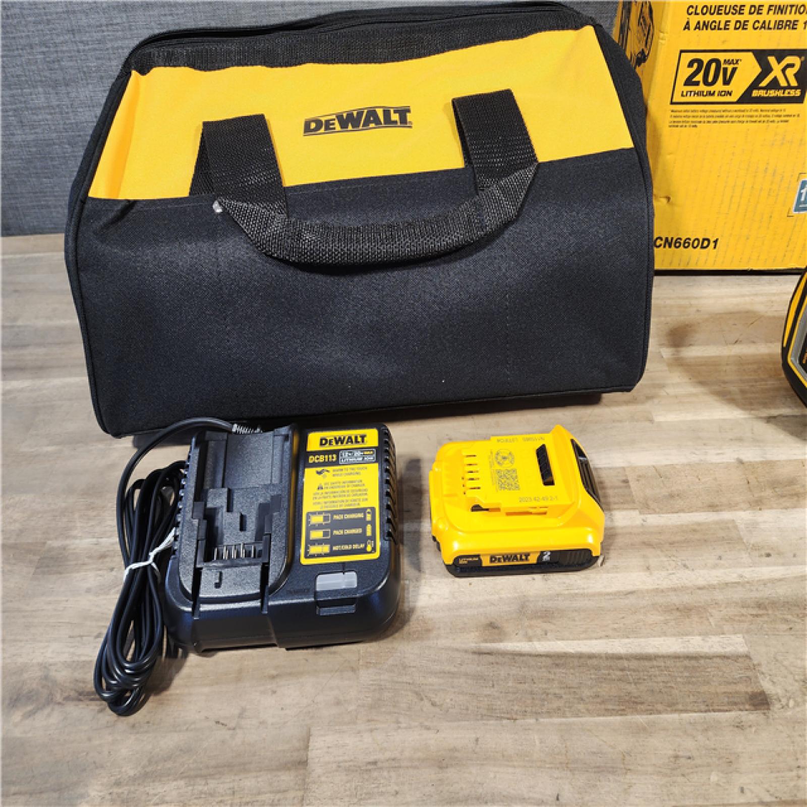 HOUSTON LOCATION - AS-IS DeWalt 20V 16 Gauge Cordless Angled Finish Nailer Kit W/ 2Ah Battery