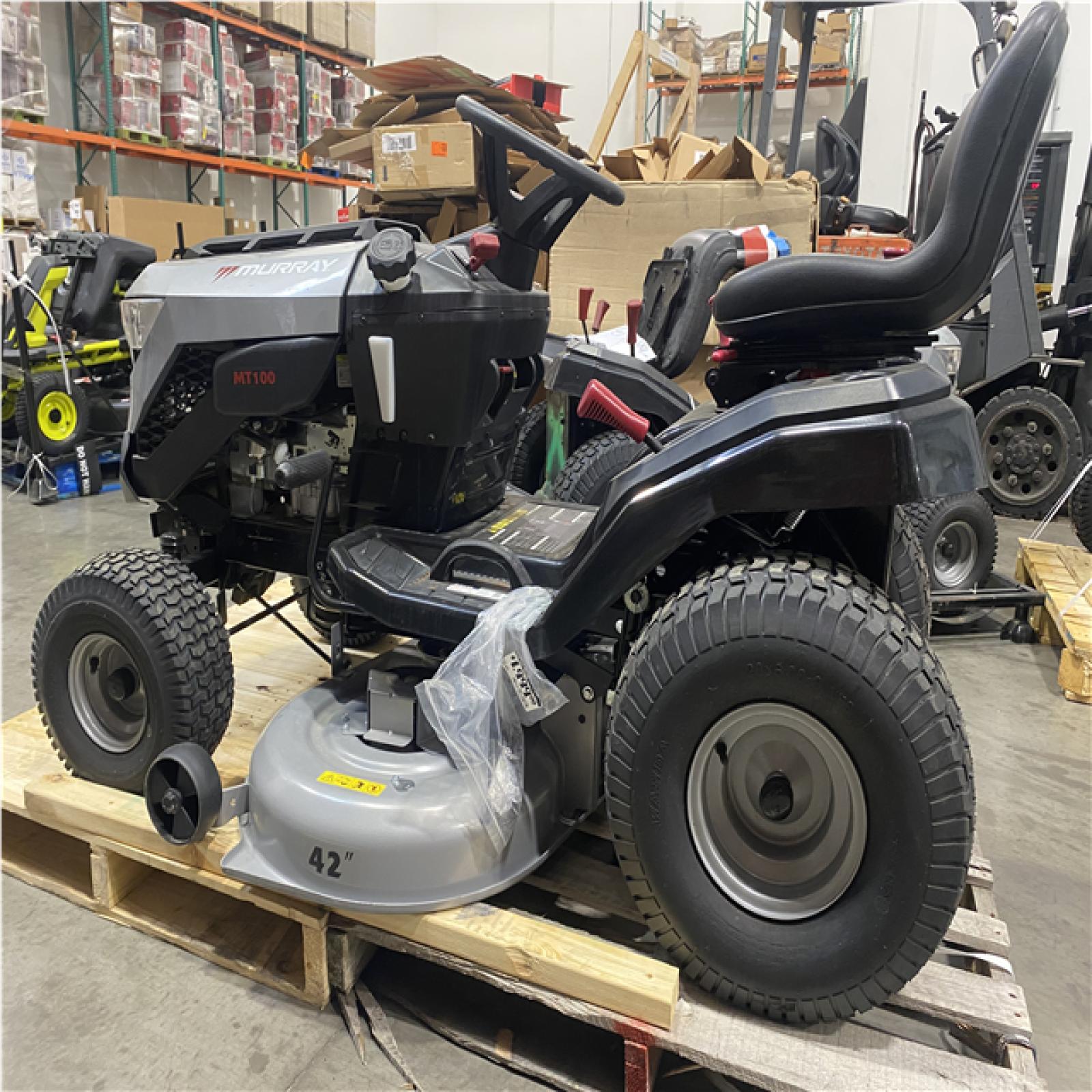 Dallas Location - As-Is Murray® MT100 42 Riding Lawn Tractor