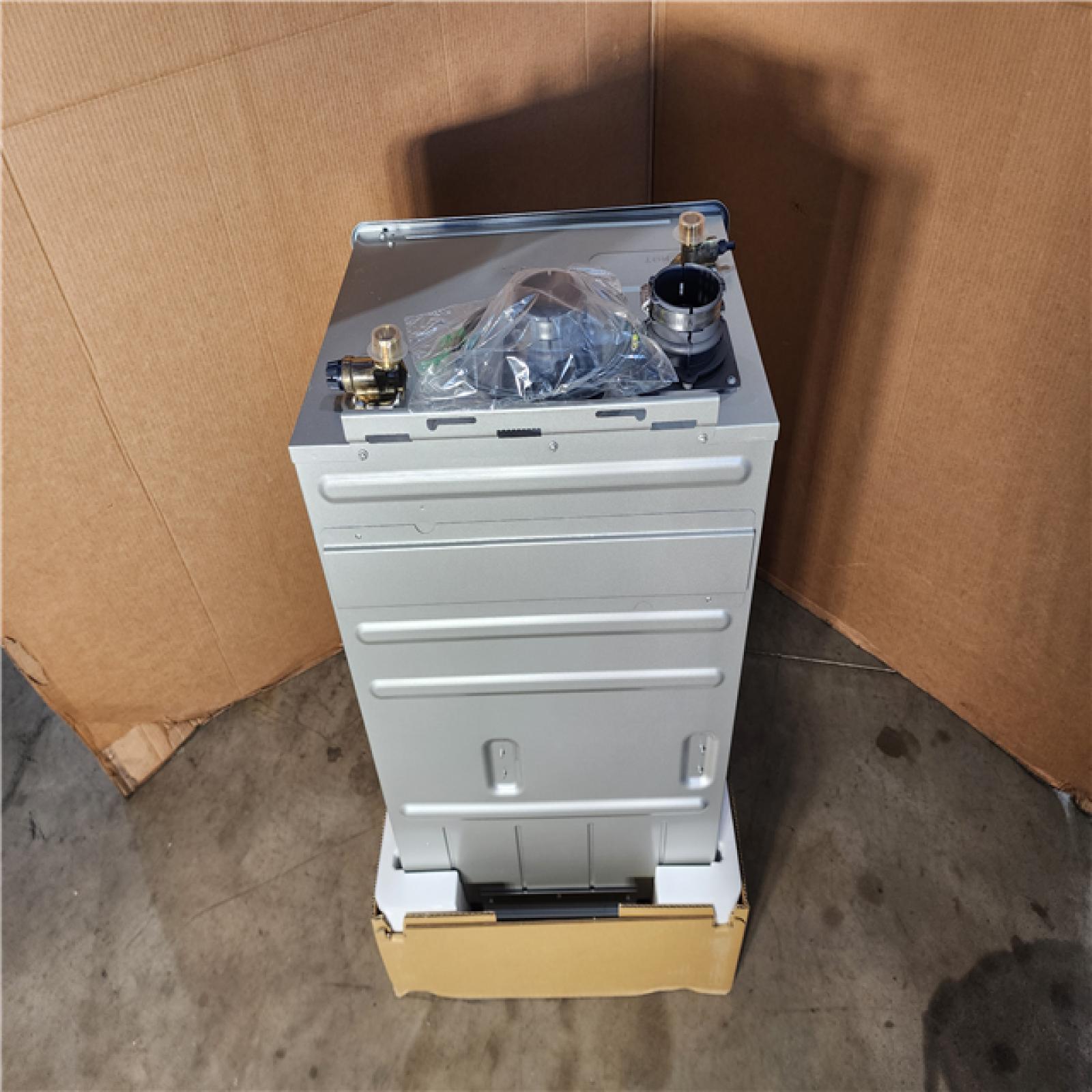 HOUSTON LOCATION - AS-IS (NEW) EZ98DV Tankless Water Heater (NG)