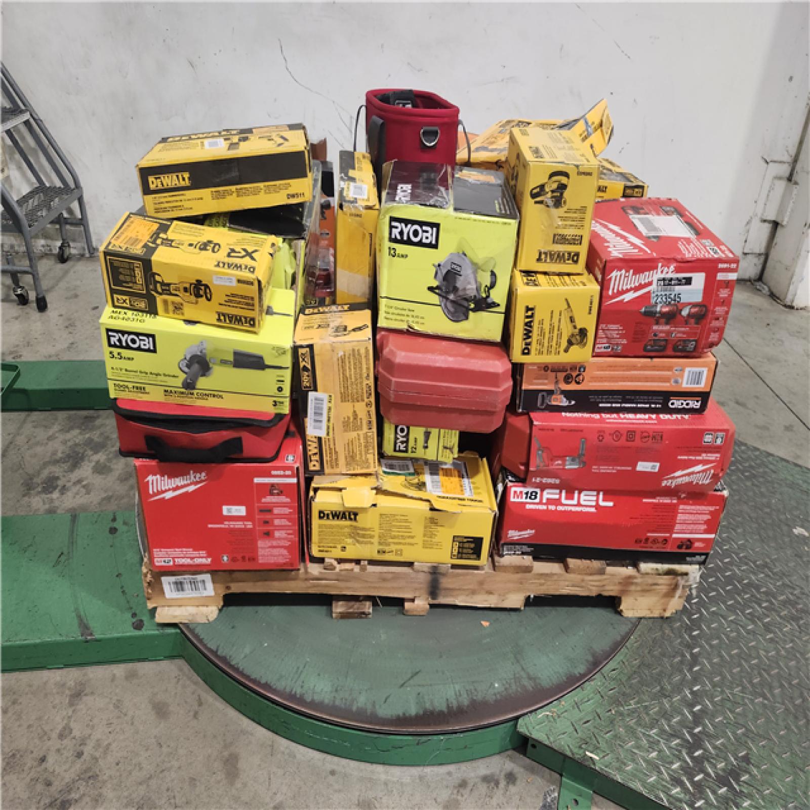 Dallas Location - As-Is Tool Pallet