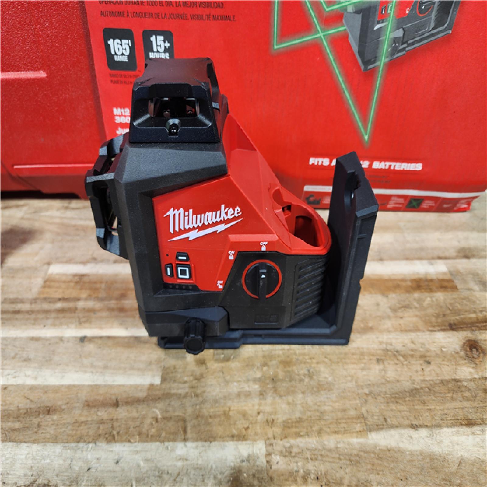 HOUSTON LOCATION - AS-IS (APPEARS LIKE NEW) Milwaukee 12-Volt Lithium-Ion Cordless Green 250 ft. 3-Plane Laser Level Kit