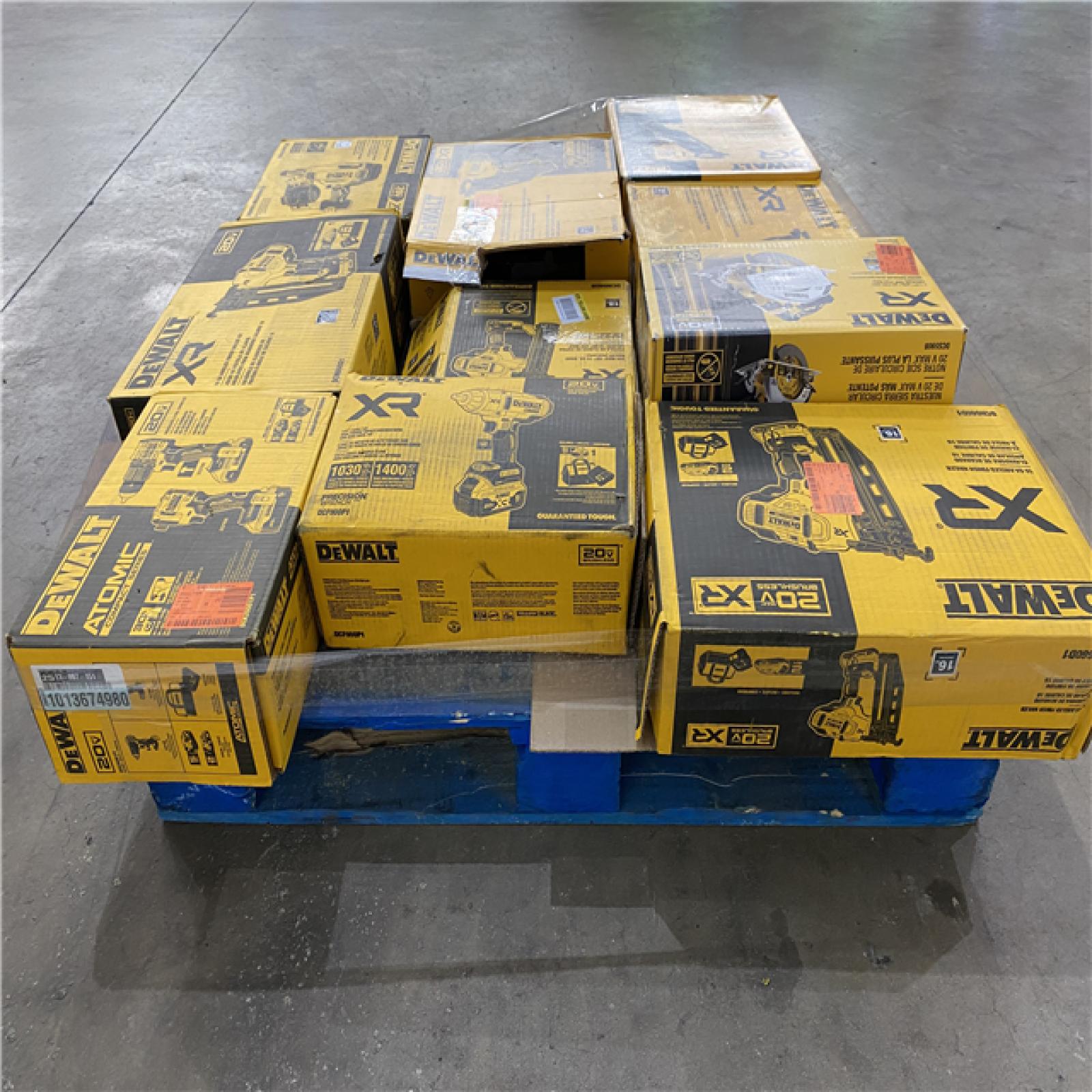 Houston Location AS IS - Tool Pallet