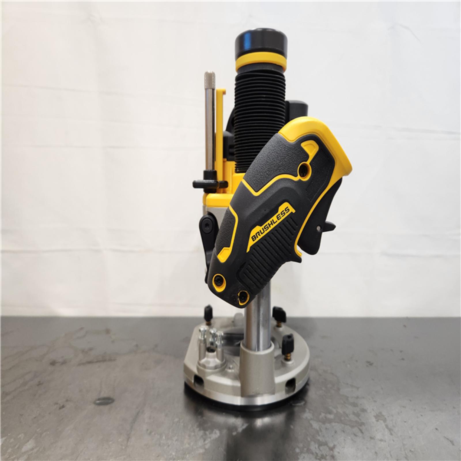 AS-IS- 20V MAX XR 2-1/4 Peak HP Brushless Cordless Plunge Router (Tool Only)