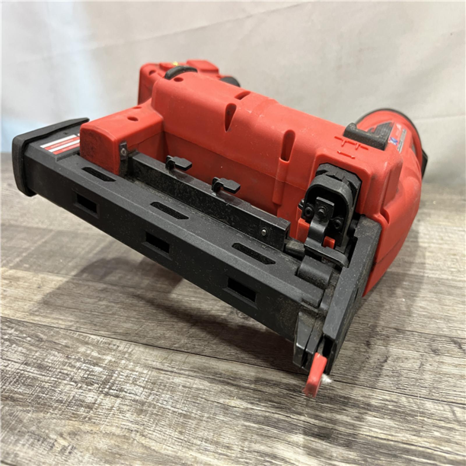 AS-IS Milwaukee FUEL 18-Volt Lithium-Ion Brushless Cordless 18-Gauge 1/4 in. Narrow Crown Stapler (Tool-Only)