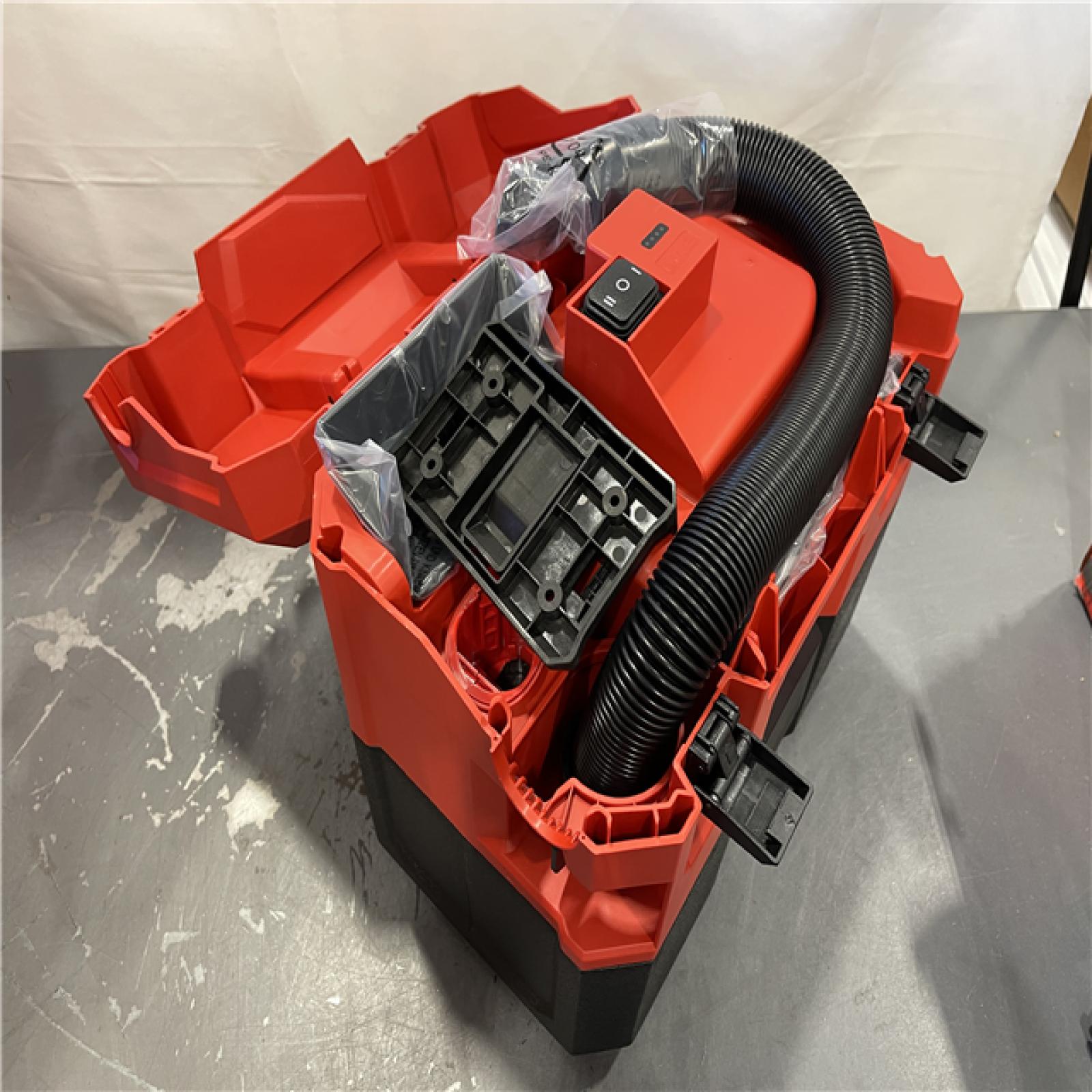 AS-IS - Milwaukee M12 FUEL 12-Volt Lithium-Ion Cordless 1.6 Gal. Wet/Dry Vacuum