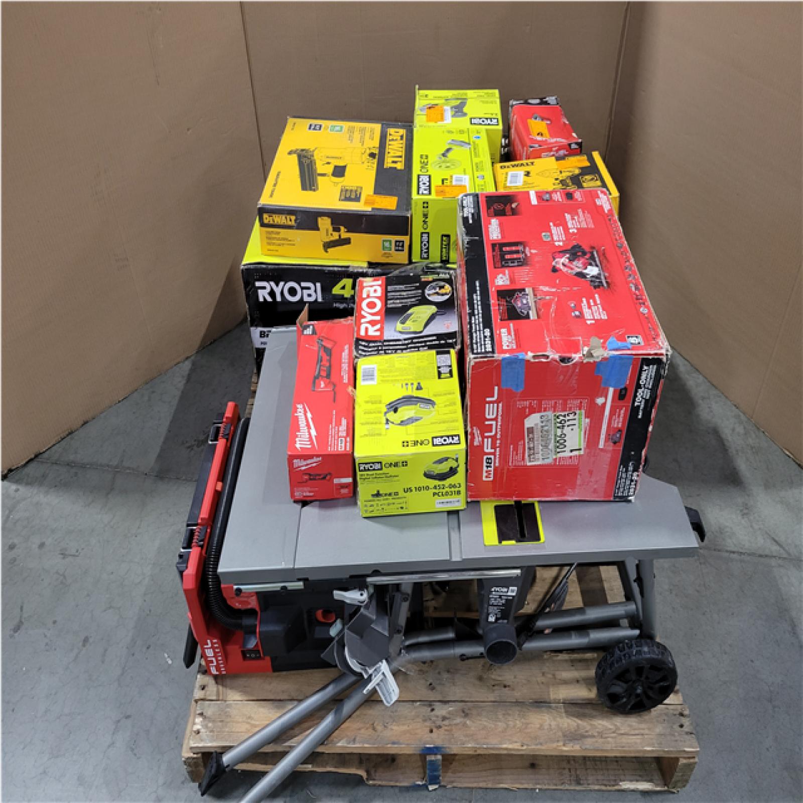 CALIFORNIA AS-IS TOOL PALLET