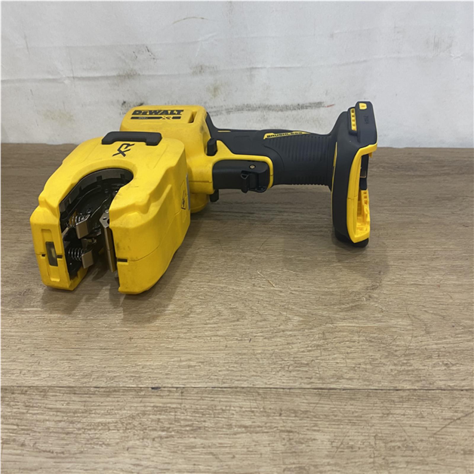 AS-IS DEWALT 20-Volt MAX XR Copper Cutter (Tool Only)