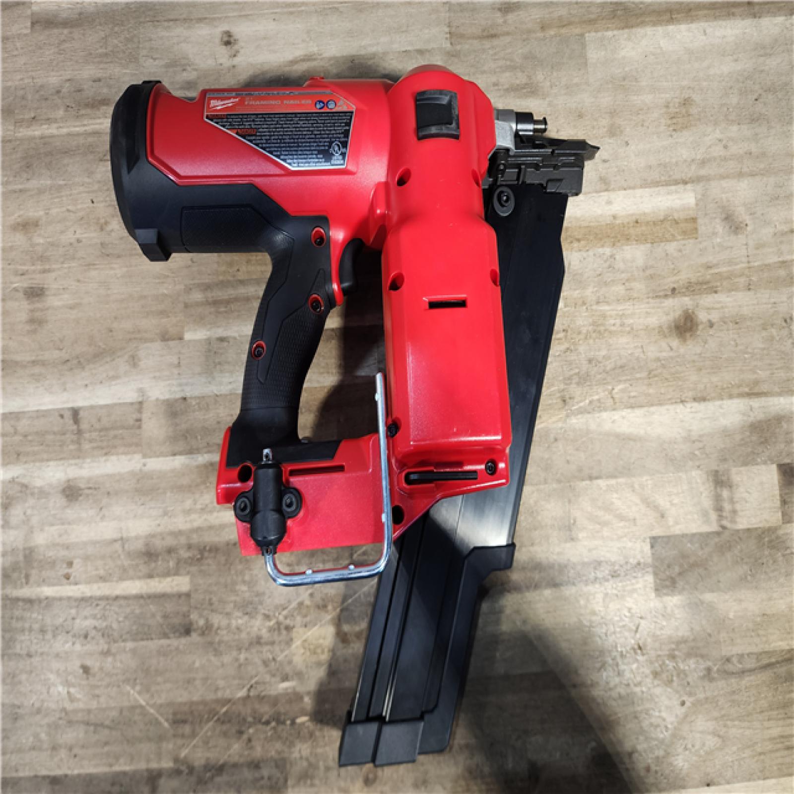 HOUSTON LOCATION - AS-IS (APPEARS LIKE NEW) Milwaukee 2744-20 M18 FUEL 3-1/2 in. 18V 21-Degree Lithium-Ion Brushless Cordless Framing Nailer (Tool-Only)