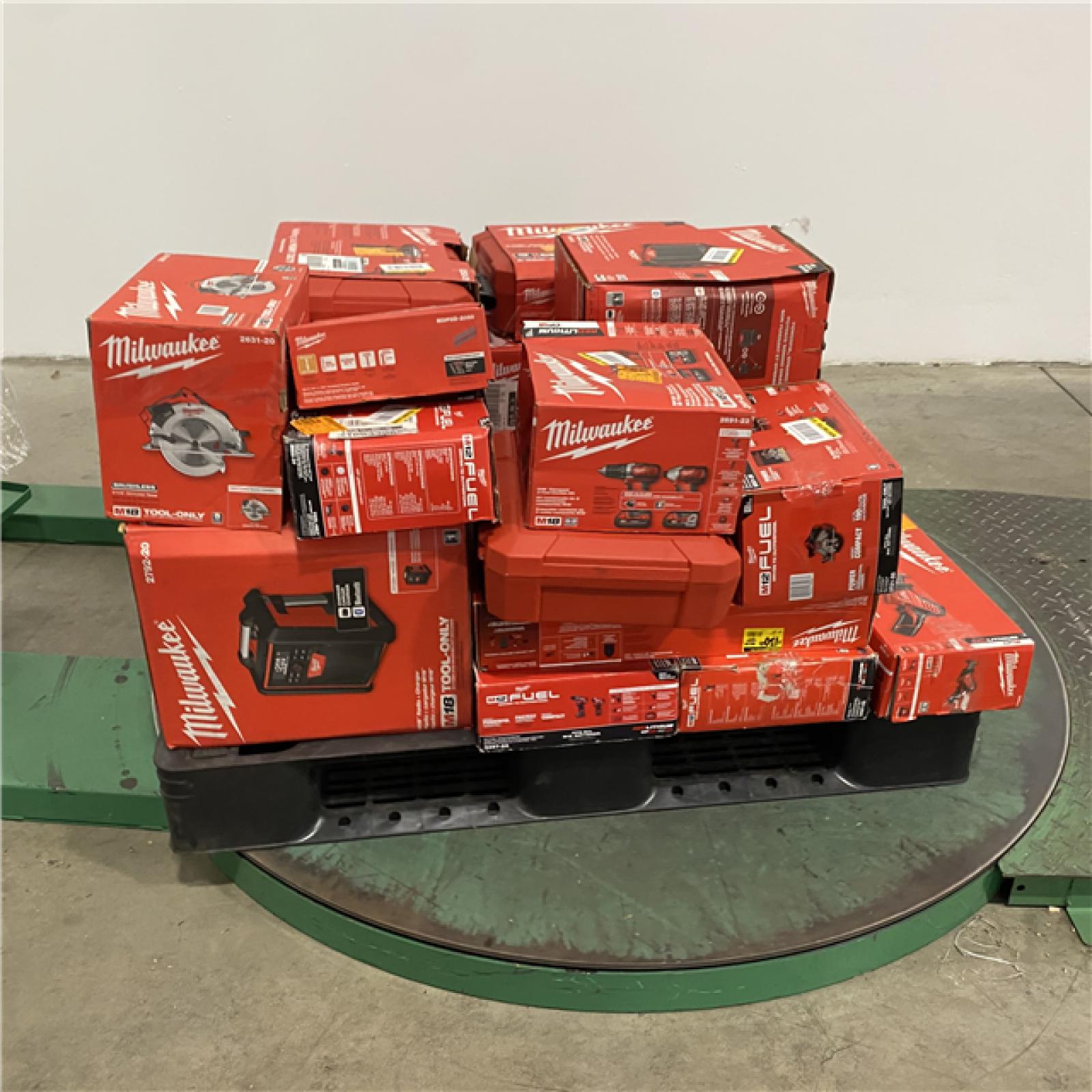 Dallas Location - As-Is MILWAUKEE Tool Pallet