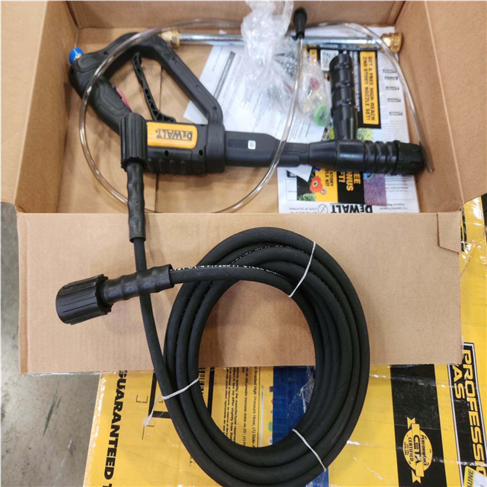 Phoenix AS-IS DEWALT 3600 PSI 2.5 GPM Cold Water Gas Professional Pressure Washer with HONDA GX200 Engine