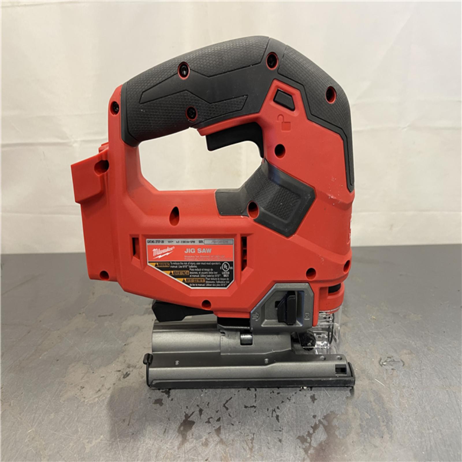 AS-IS - Milwaukee M18 FUEL 18V Lithium-Ion Brushless Cordless Jig Saw