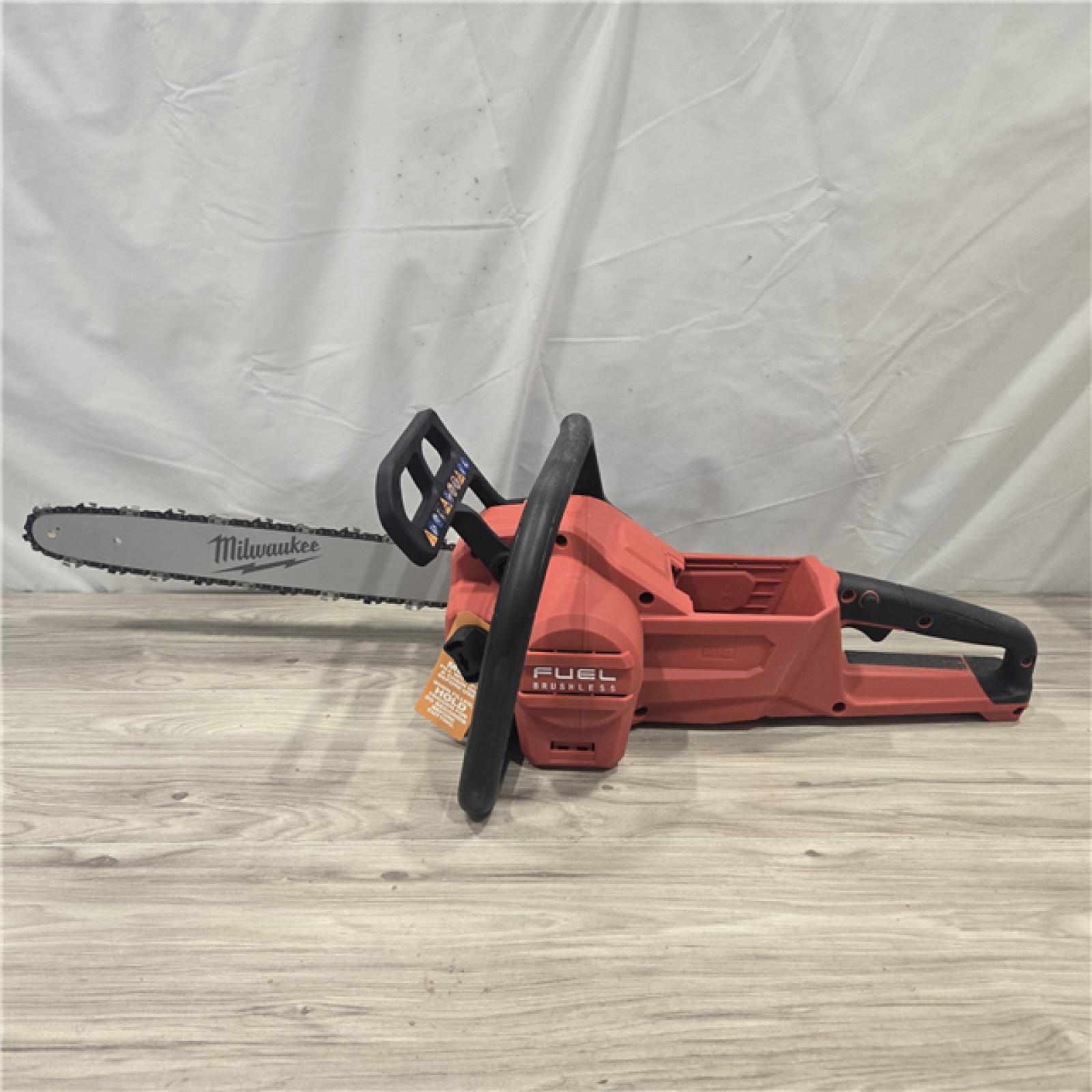AS-IS Milwaukee M18 FUEL 16 18V Li-Ion Cordless Chainsaw 2727-20 (TOOL ONLY)