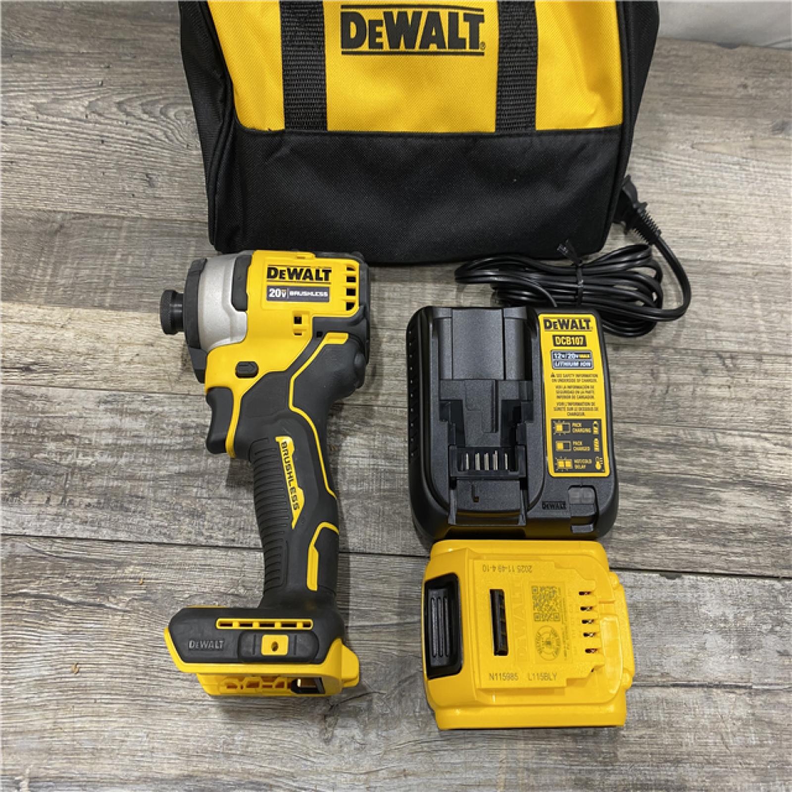 AS-IS DEWALT Atomic 20V Max Lithium-Ion Brushless Cordless Compact 1/4 in. Impact Driver Kit
