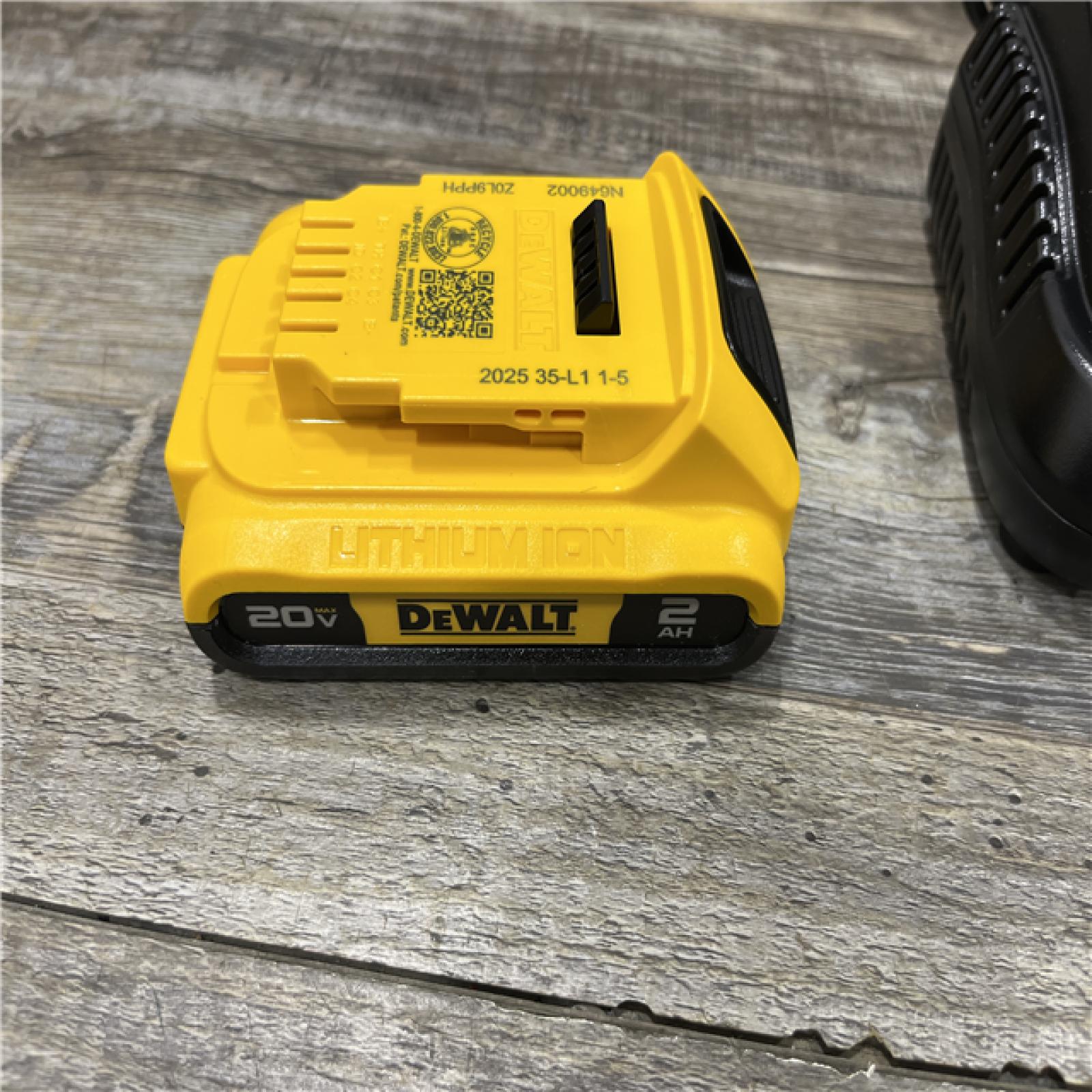 AS-IS DEWALT ATOMIC 20-Volt MAX Lithium-Ion Cordless Combo Kit