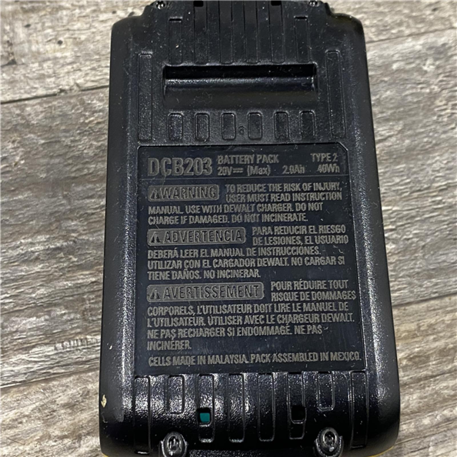 AS-IS DEWALT 20V MAX XR 18 Gauge Brad Nailer Kit