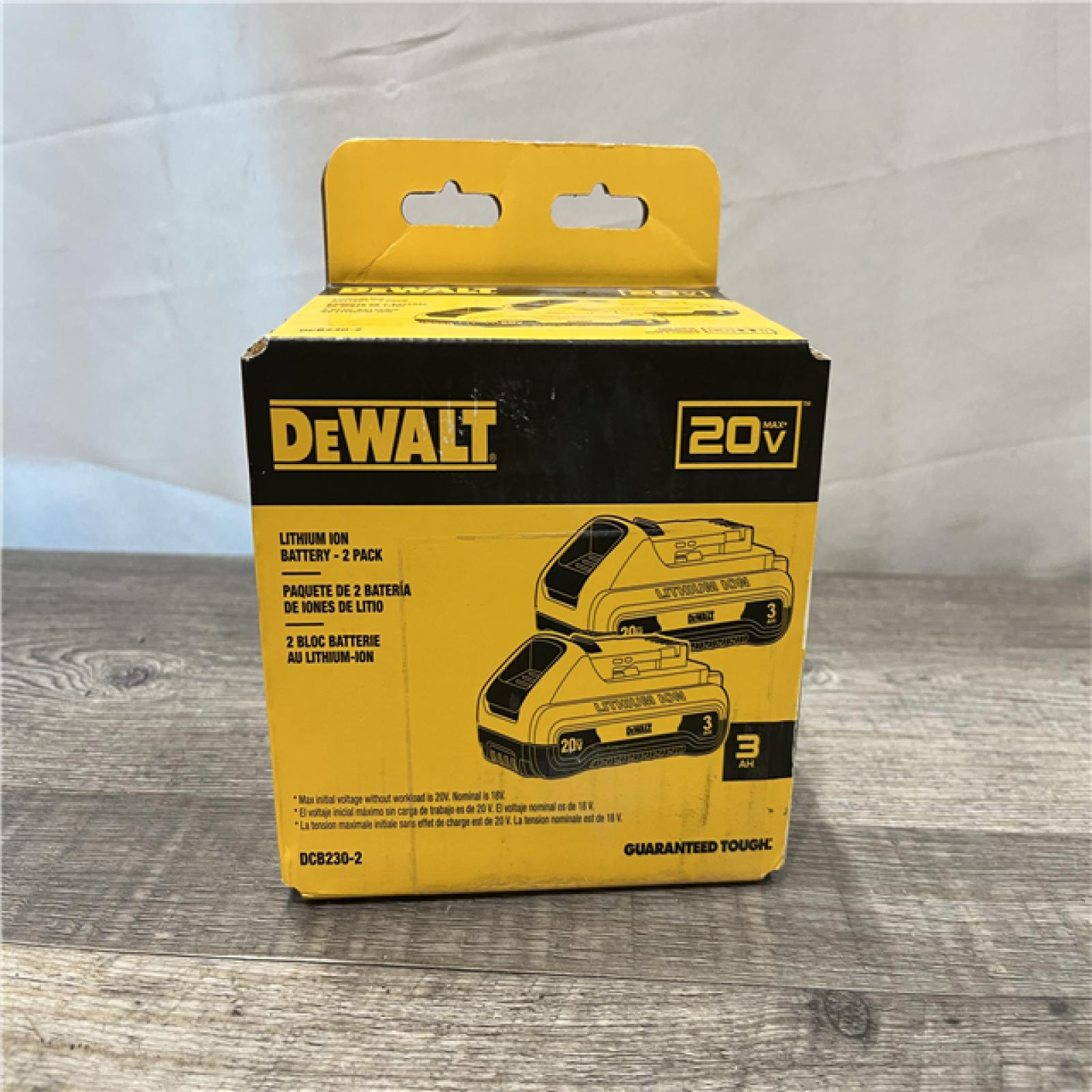 NEW - DEWALT 20V MAX Compact Lithium-Ion 3.0Ah Battery Pack (2 Pack)