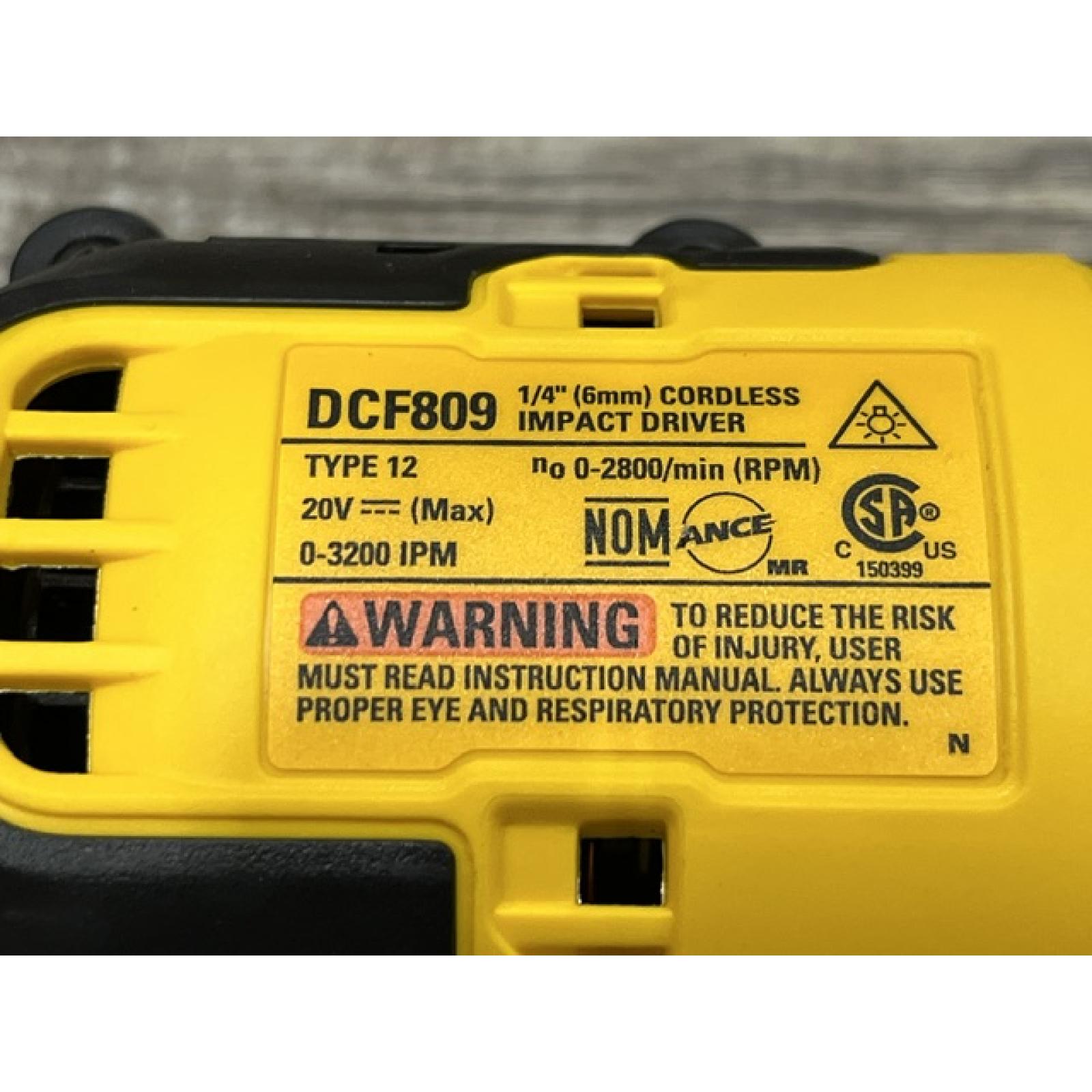 AS-IS DEWALT Atomic 20V Max Lithium-Ion Brushless Cordless Compact 1/4 in. Impact Driver Kit