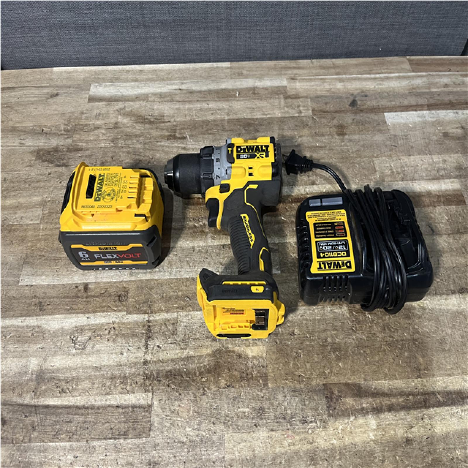 Houston Location AS-IS DEWALT 20V MAX XR Lithium-Ion Brushless Cordless 1/2 in. Drill/Driver Kit