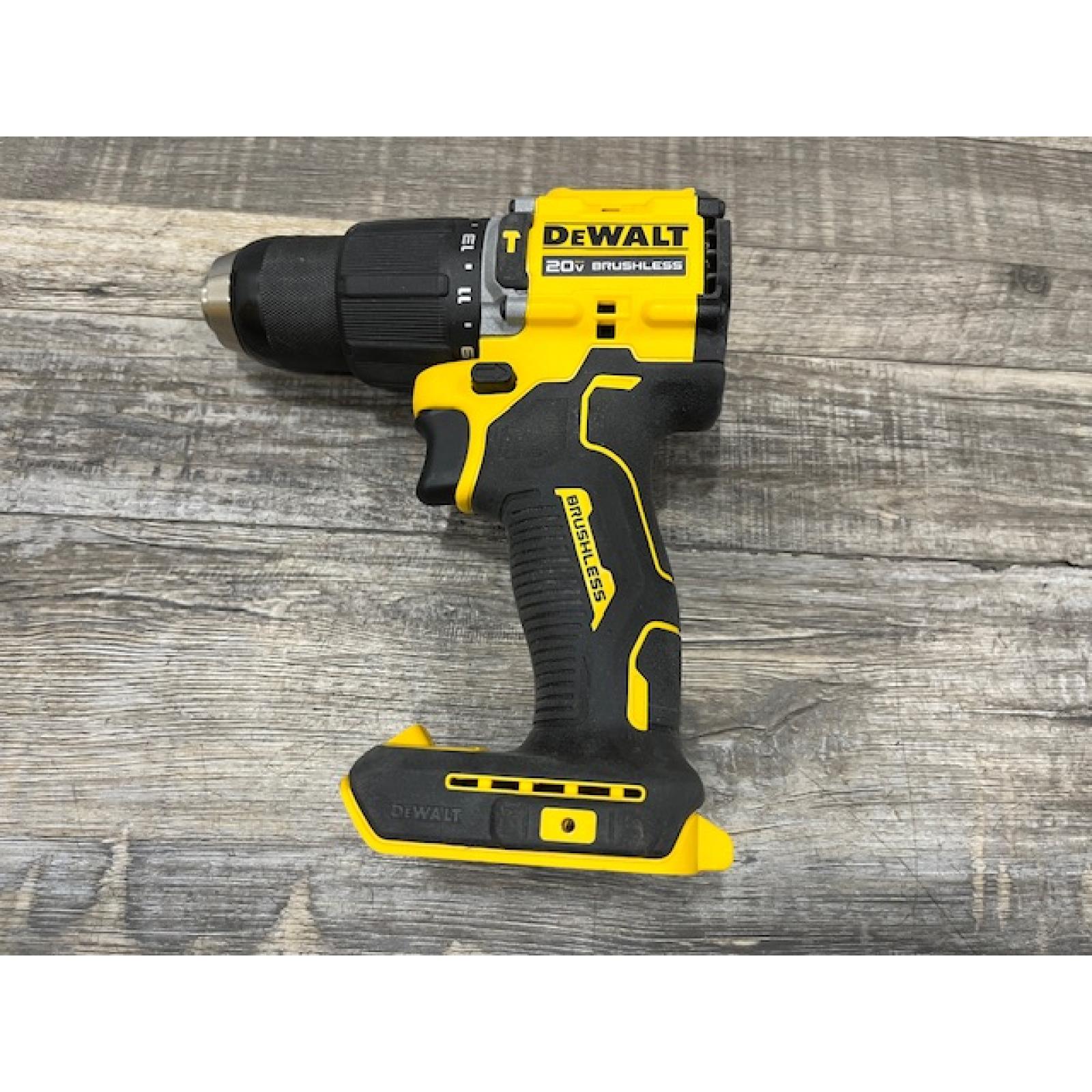 AS-IS DEWALT ATOMIC 20V Lithium-Ion Cordless 1/2 in. Hammer Drill Kit