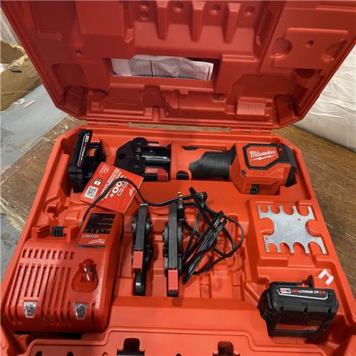 AS-IS M18 18V Lithium-Ion Cordless Short Throw Press Tool Kit with 3 PEX Crimp Jaws (2) 2.0 Ah Batteries and Charger