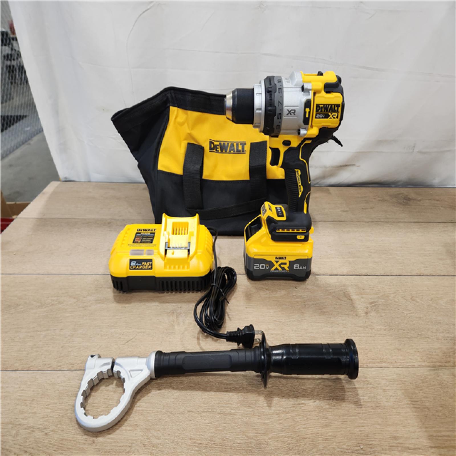 AS-IS- DEWALT Atomic 20V Max Lithium-Ion Brushless Cordless Compact 1/4 in. Impact Driver Kit