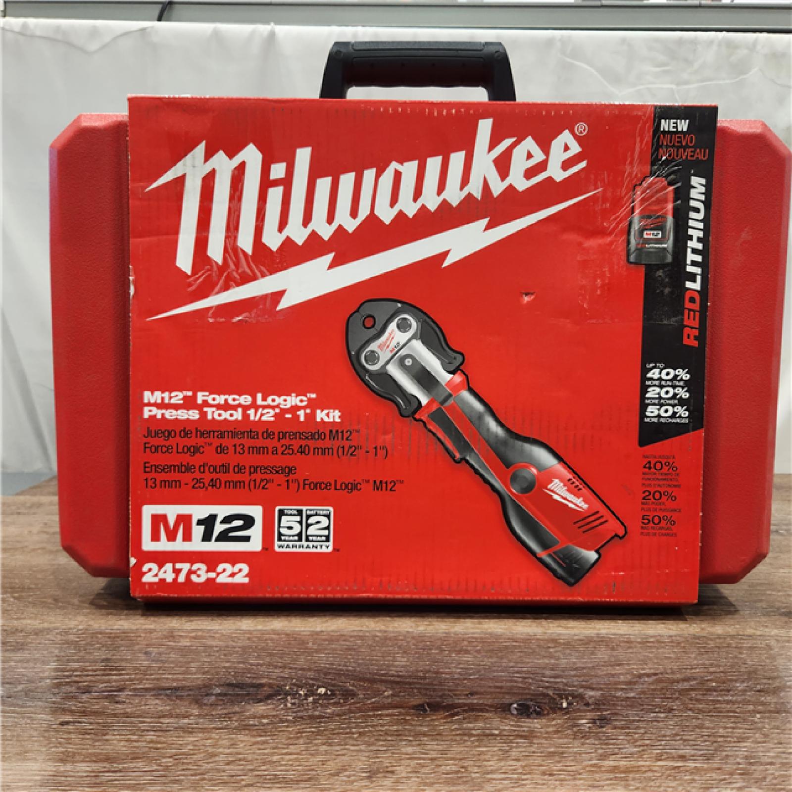 AS-IS Milwaukee M12 Force Logic Press Tool 1/2 in. to 1 in. Kit-( included battery & charge)