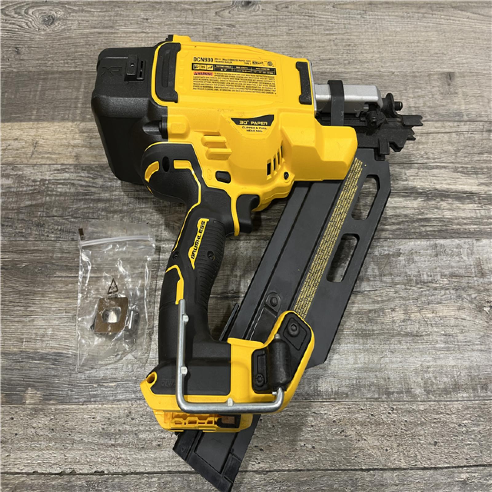 AS-IS DEWALT 20V 30 Degree Cordless Framing Nailer (Tool-Only)