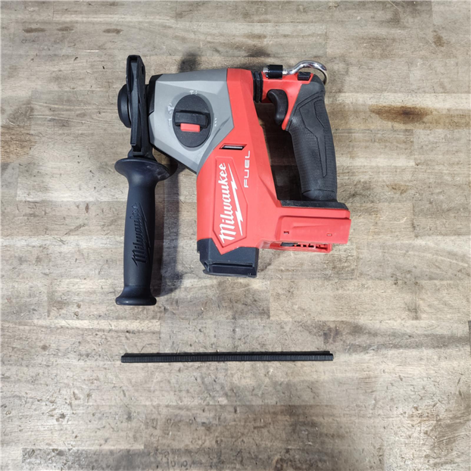HOUSTON LOCATION - AS-IS Milwaukee M18 FUEL 18V Lithium-Ion Brushless Cordless 5/8 in. SDS-Plus Rotary Hammer (Tool-Only)