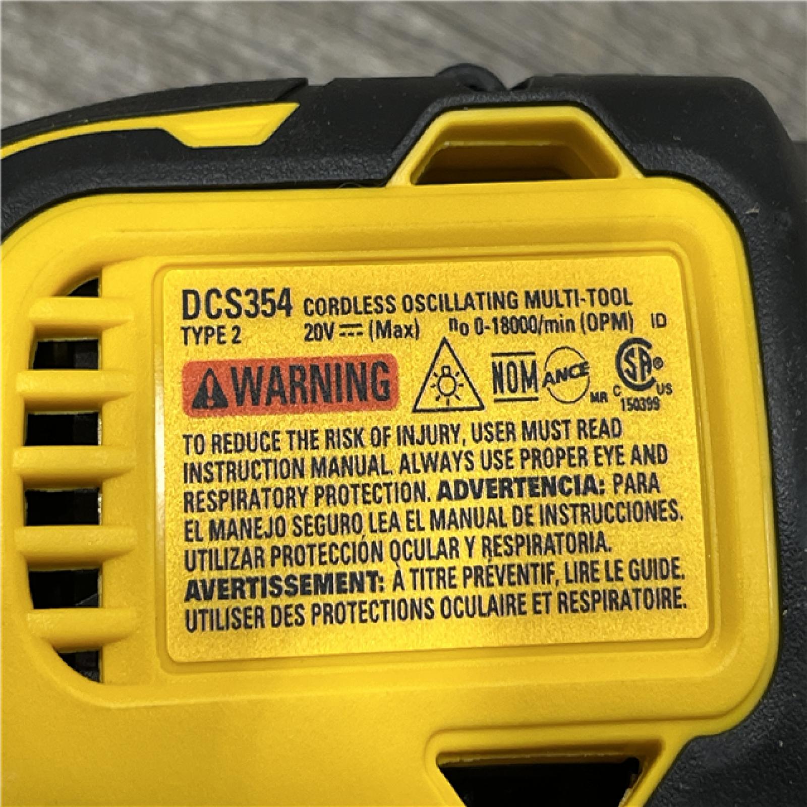 AS-IS DEWALT ATOMIC 20V MAX Cordless Brushless Oscillating Multi Tool Kit