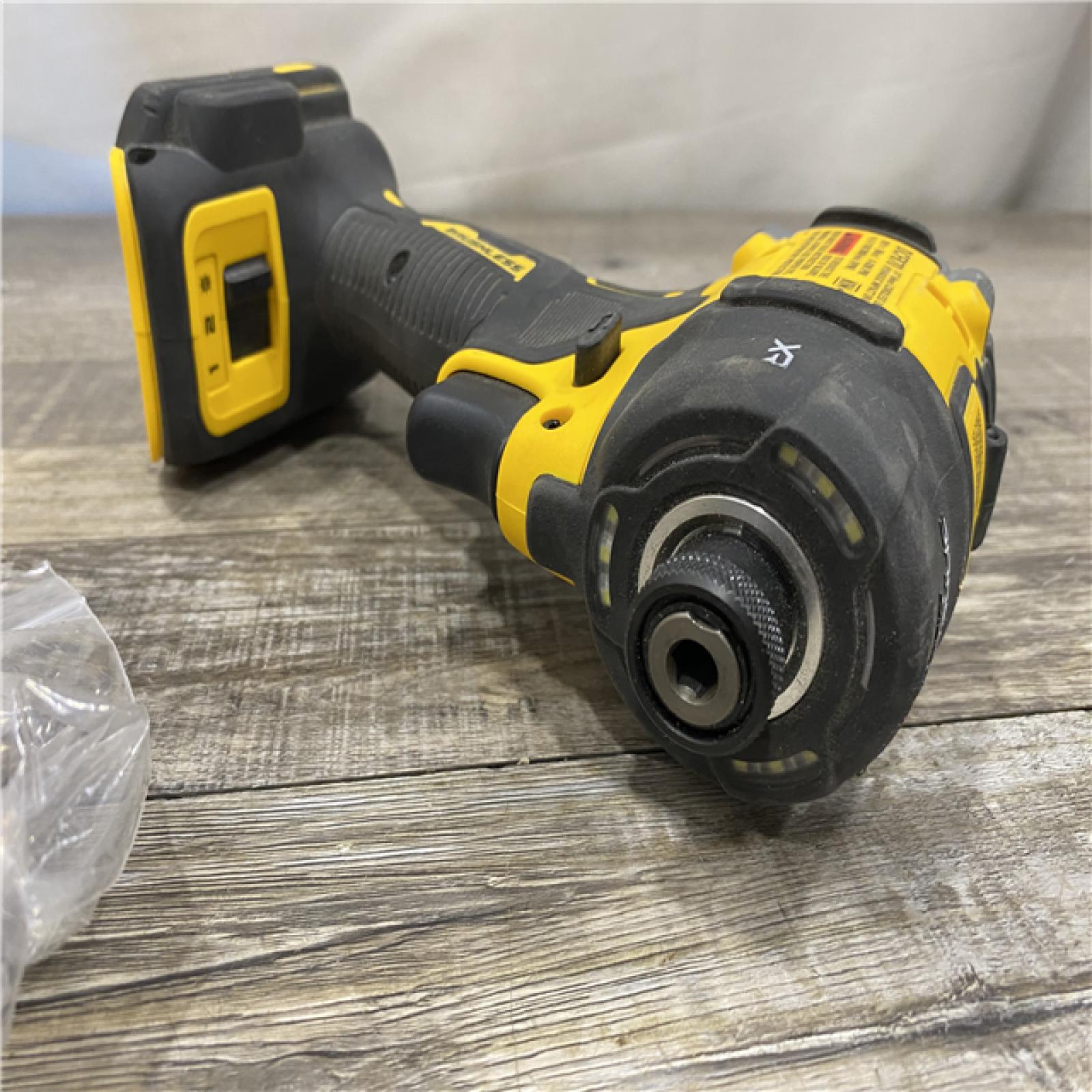 AS-IS DEWALT 20V MAX* XR Brushless Cordless 1/4 Quiet Hydraulic Impact Driver (Tool-Only)
