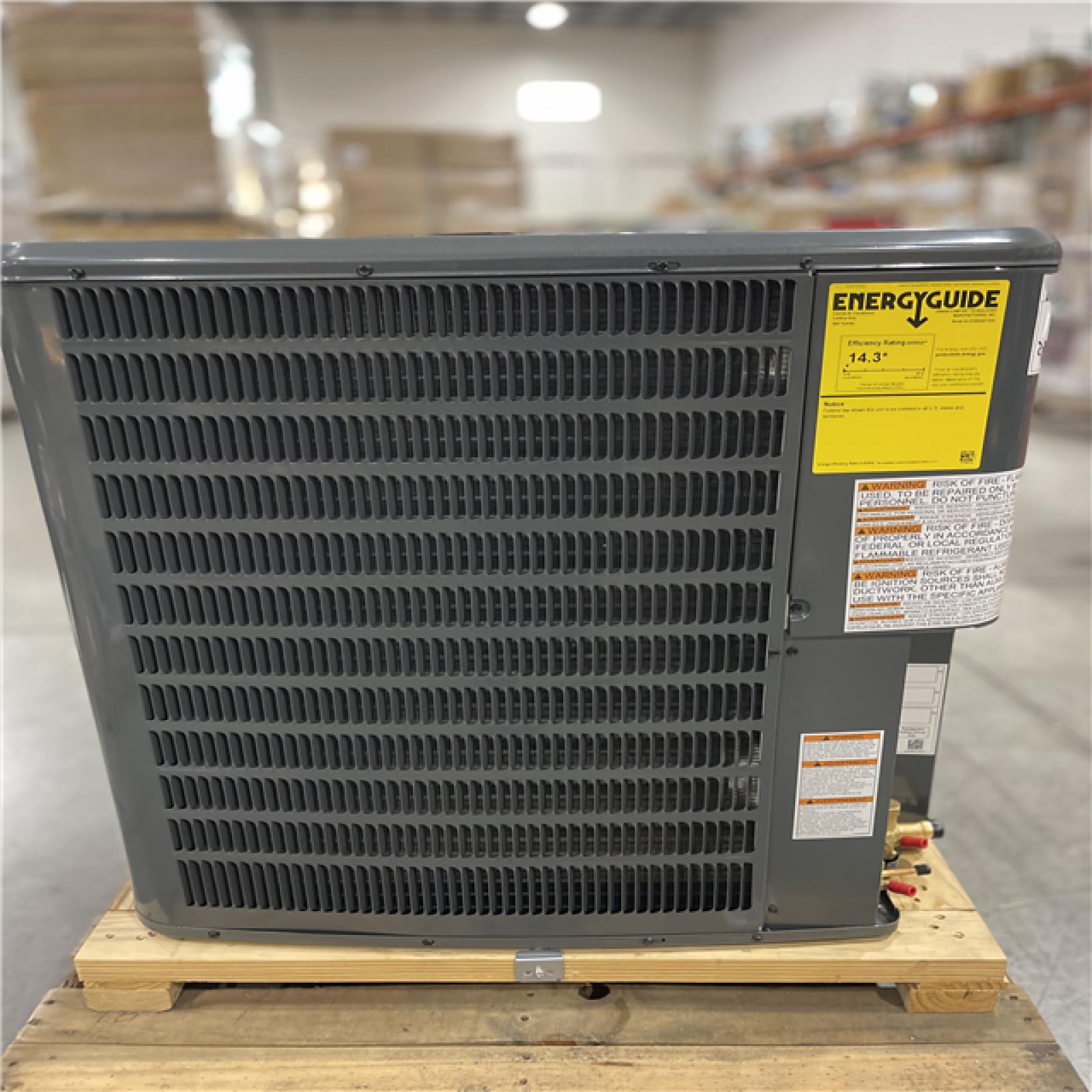 DALLAS LOCATION - Goodman® 3.5 Ton 15.2 Seer2 Condensing Unit
