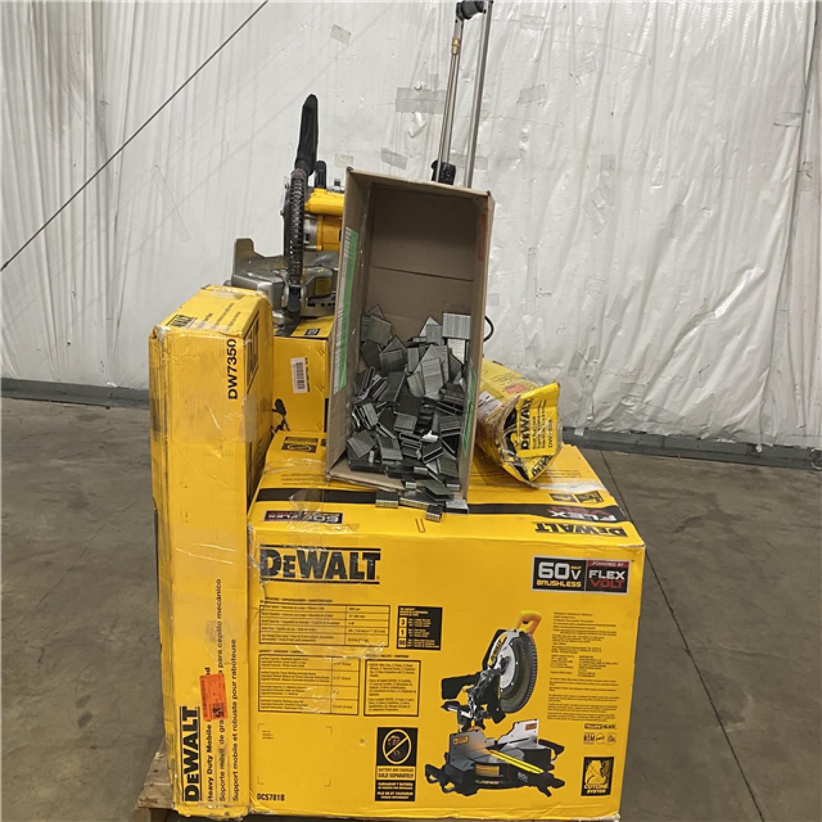 Houston Location AS IS - Tool Pallet