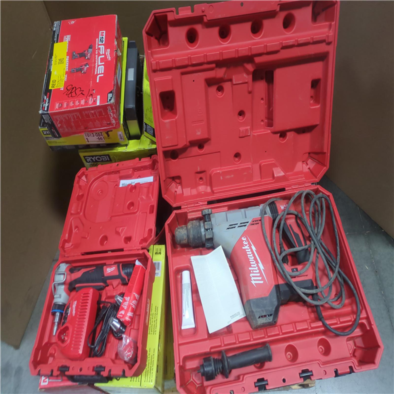 CALIFORNIA AS-IS TOOL PALLET