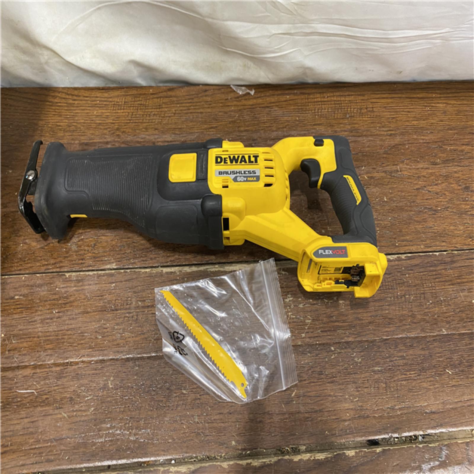 AS-IS DeWalt DCS389B FLEXVOLT 60V MAX Cordless Brushless Reciprocating Saw (Tool-Only)