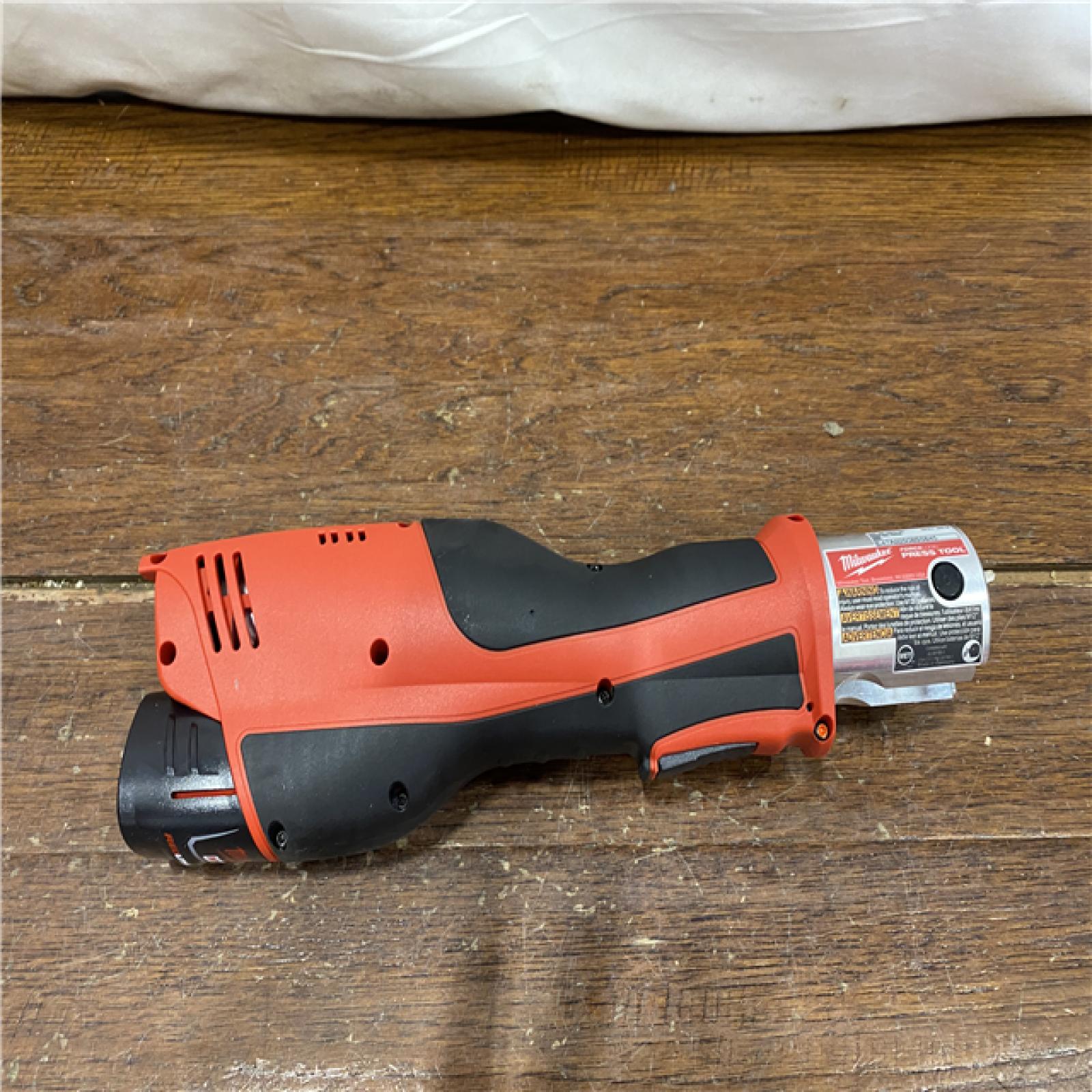 AS-IS Milwaukee M12 12-Volt Lithium-Ion Force Logic Cordless Press Tool