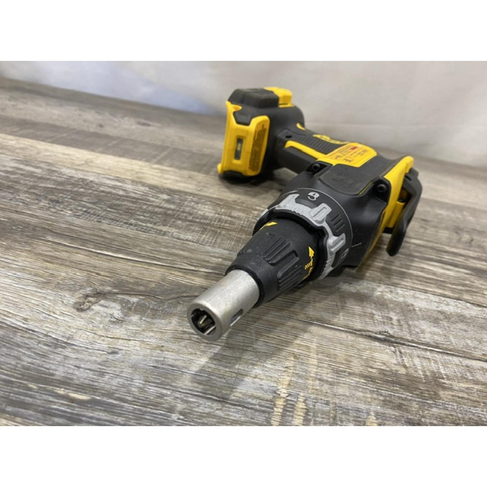 AS-IS DEWALT XR 20V MAX Lithium-Ion Cordless Brushless Screw Gun (Tool Only)